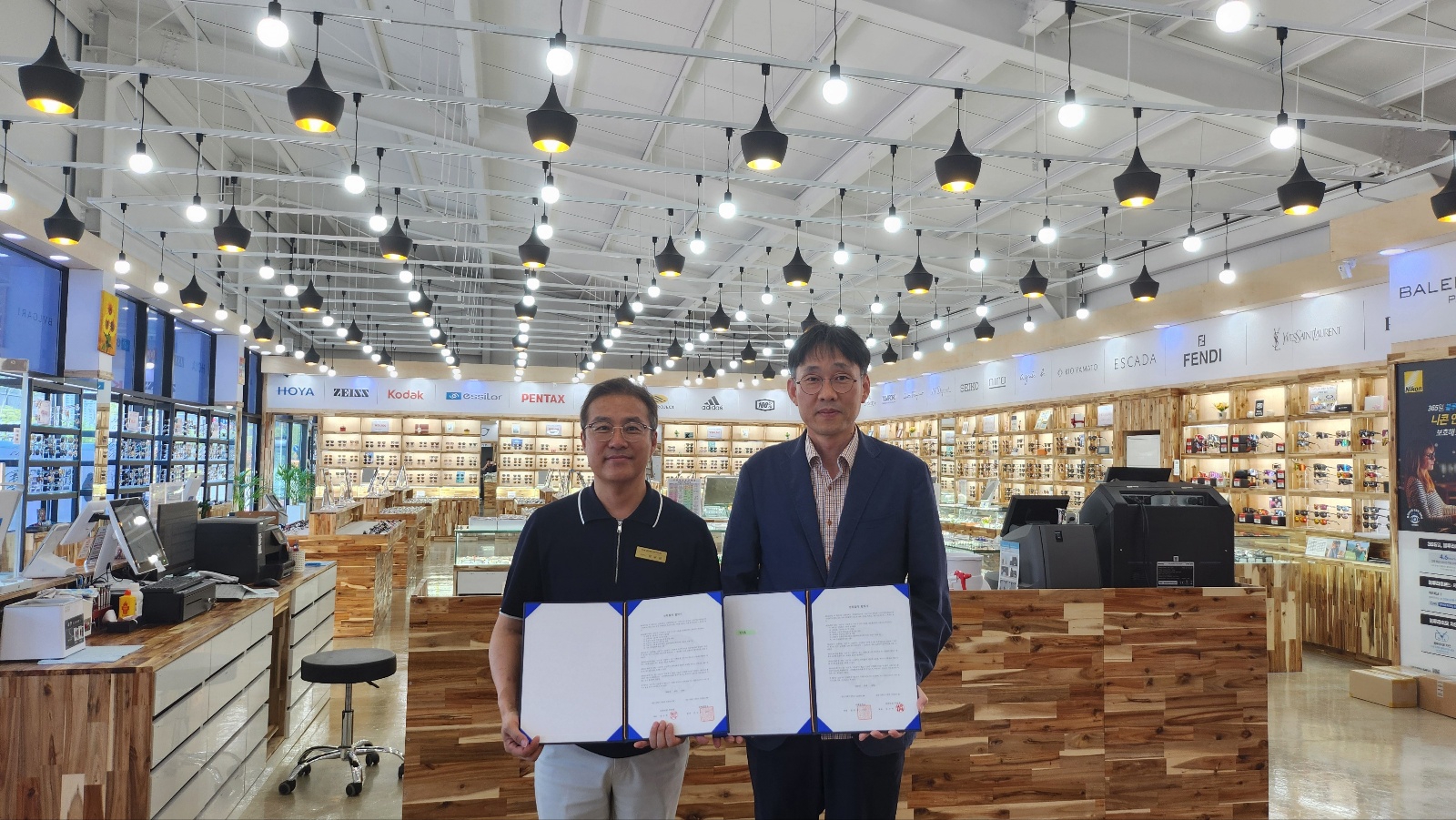 더존안경 외 5곳 산학협력 체결